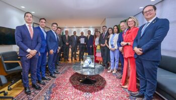 OAB-GO recebe ofício do TJGO para formação da lista sêxtupla de vaga do Quinto Constitucional