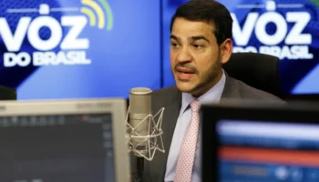 Aposentados não precisam acionar justiça por valores do INSS, diz AGU