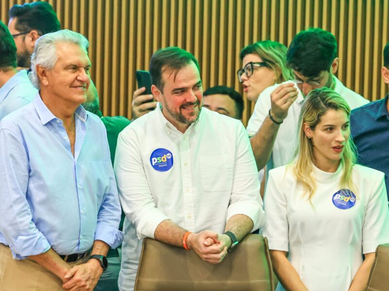 Com presença de Caiado, filiação de Mendanha ao PSD reforça base aliada em Goiás