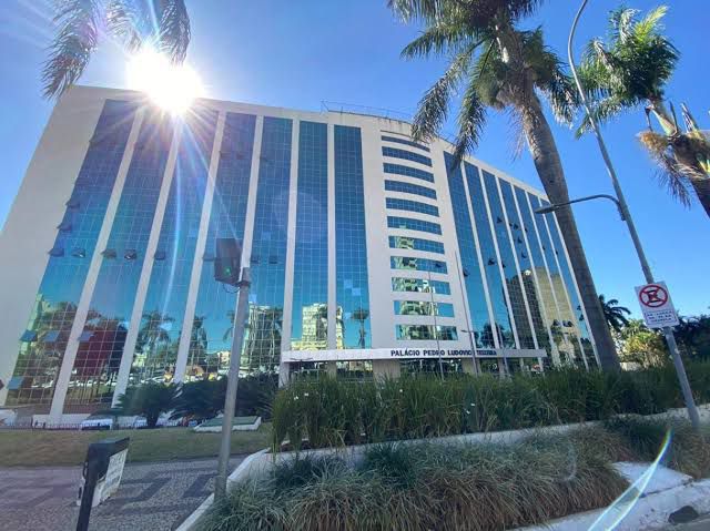 Governo de Goiás decreta situação de emergência por Síndrome Respiratória Aguda Grave