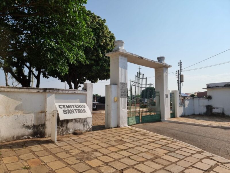 Prefeitura de Goiânia notifica responsáveis por jazigos nos cemitérios Parque e Santana