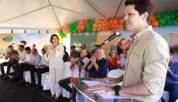 Daniel Vilela entrega 50 moradias a custo zero em Mossâmedes