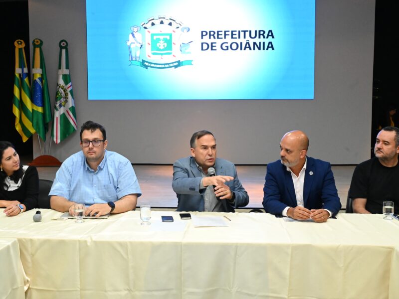 Prefeito Sandro Mabel articula parceria com rede privada para ampliar atendimento do SUS em Goiânia