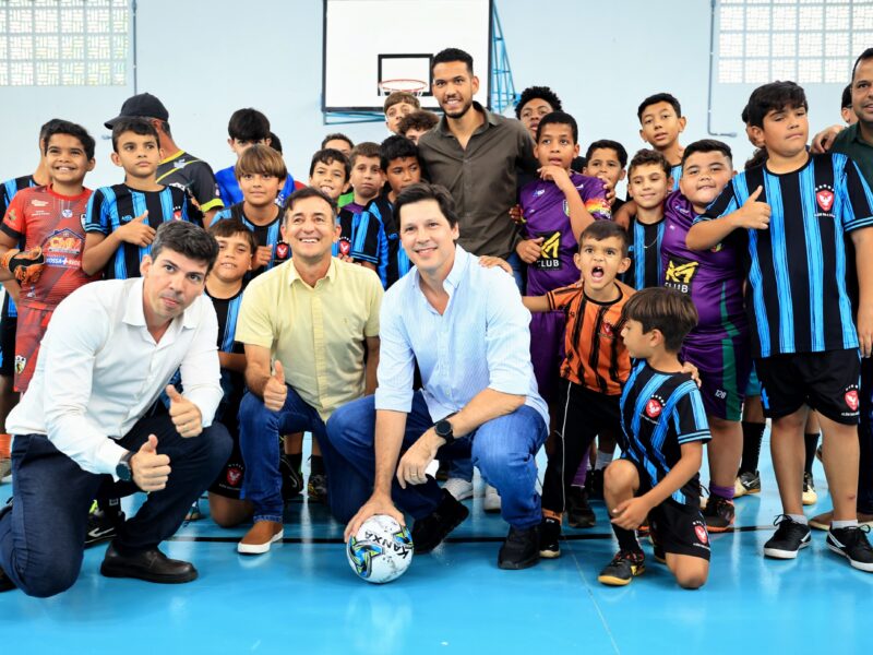 Daniel Vilela entrega reforma do ginásio de esportes de Taquaral