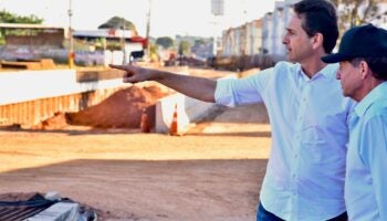Prefeito de Aparecida visita obras na Avenida das Nações