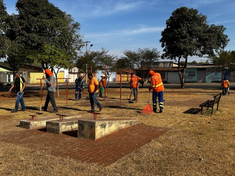 Comurg realiza manutenção e revitalização em 66 praças da Região Noroeste de Goiânia
