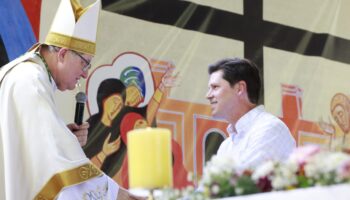 Daniel Vilela participa de Romaria e vistoria obras no Parque de Terra Ronca