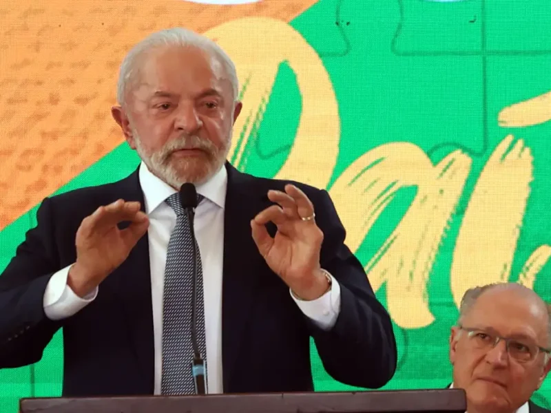 Lula diz que vai convidar Trump para a COP30, em Belém