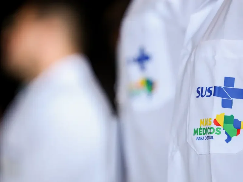 Saiba mais sobre a participação de cubanos no programa Mais Médicos