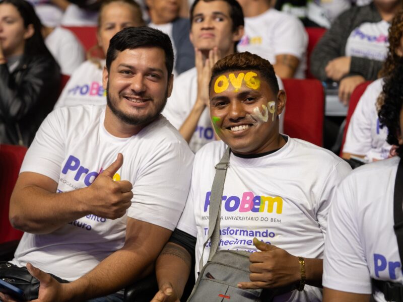 Goiás alcança maior taxa de jovens de baixa renda no ensino superior brasileiro em 2024