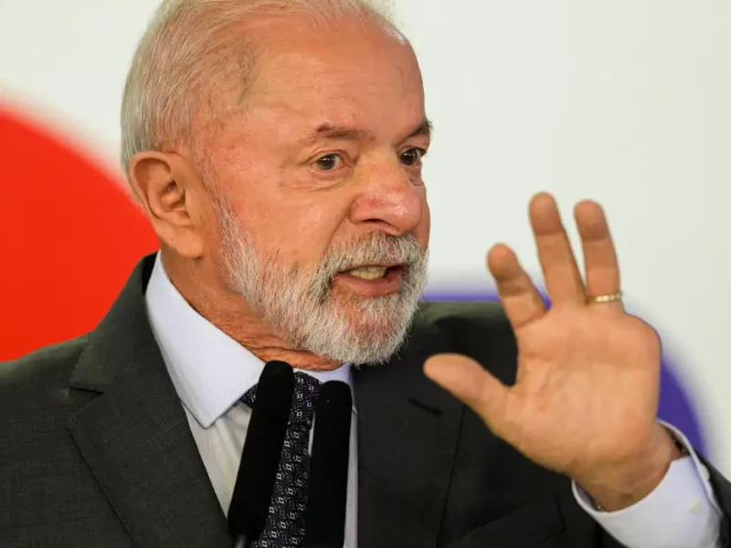 Lula anuncia amanhã R$ 30 bilhões para empresas afetadas por tarifaço 