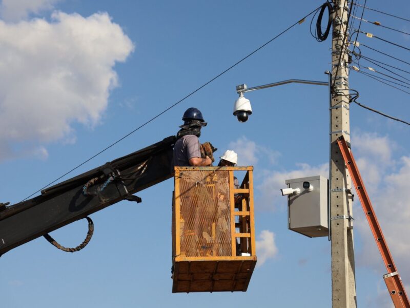 Prefeitura de Trindade inicia instalação de 155 câmeras de monitoramento