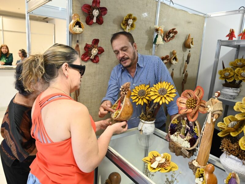 Pirenópolis recebe 10ª edição da Feira Goiás Feito à Mão durante o Canto da Primavera