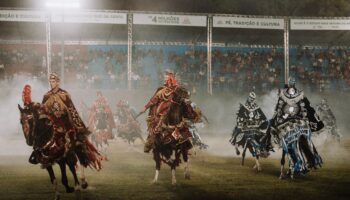 Cavalhadas movimentam Corumbá e Pilar de Goiás neste fim de semana