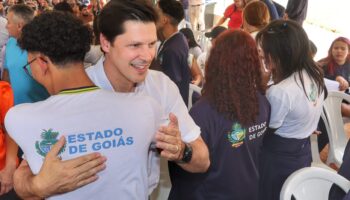 Daniel Vilela entrega 89 casas a custo zero em Água Limpa e Rio Quente