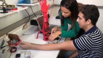 Estudo da CNI aponta 16 profissões do futuro na indústria