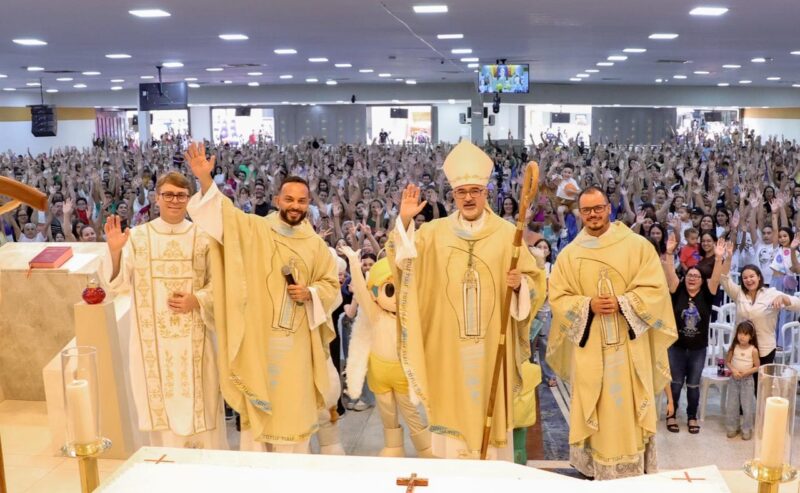 Mais de duas mil crianças participam do Jubileu das Crianças na Paróquia Nossa Senhora da Assunção