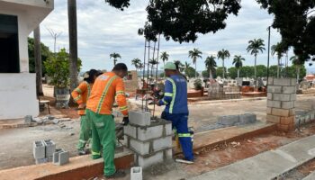 Prefeitura de Goiânia retoma obras de muro e calçada do Cemitério Parque