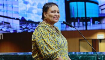 Cláudia Lira assume Prefeitura de Goiânia durante viagem de Mabel