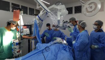 Hugo realiza primeira cirurgia de aneurisma cerebral e avança na neurocirurgia de alta complexidade