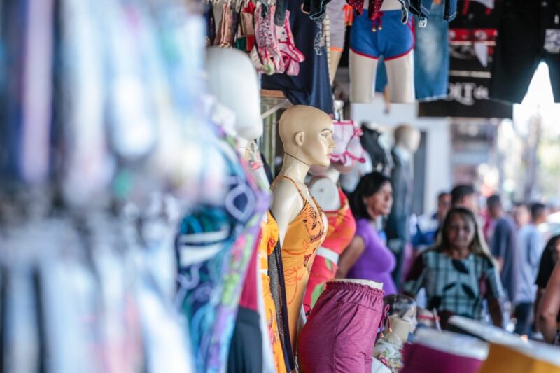 Comércio varejista goiano apresenta alta de 2,5%