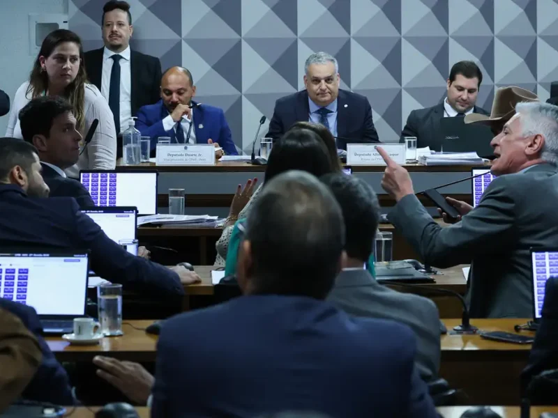 CPMI do INSS aprova dois pedidos de prisão preventiva