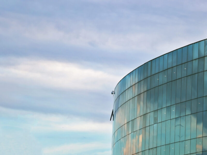 STF invalida norma que criou cargos em comissão na Justiça de Goiás