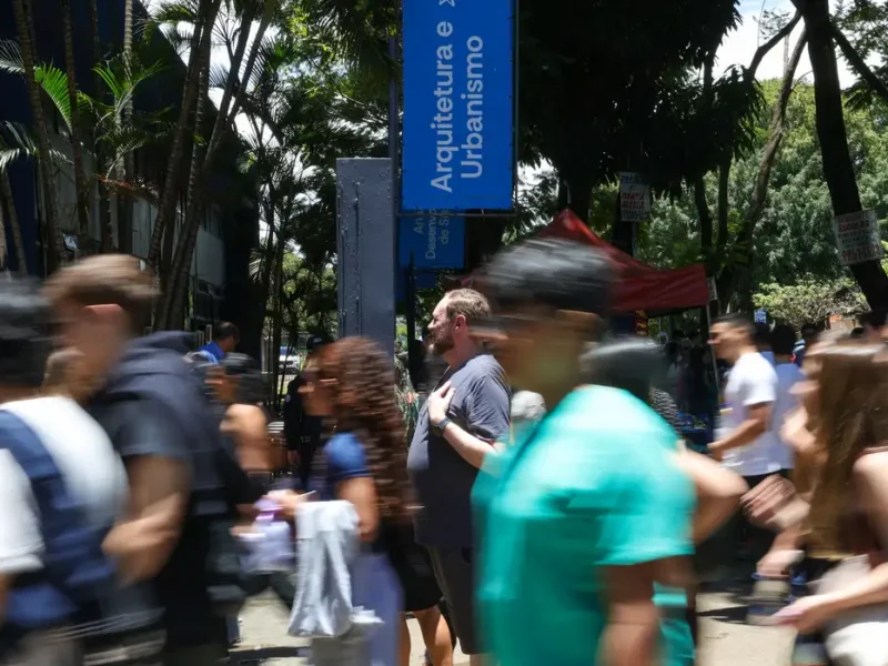 Abstenção no primeiro dia do Enem 2025 chegou a 27%