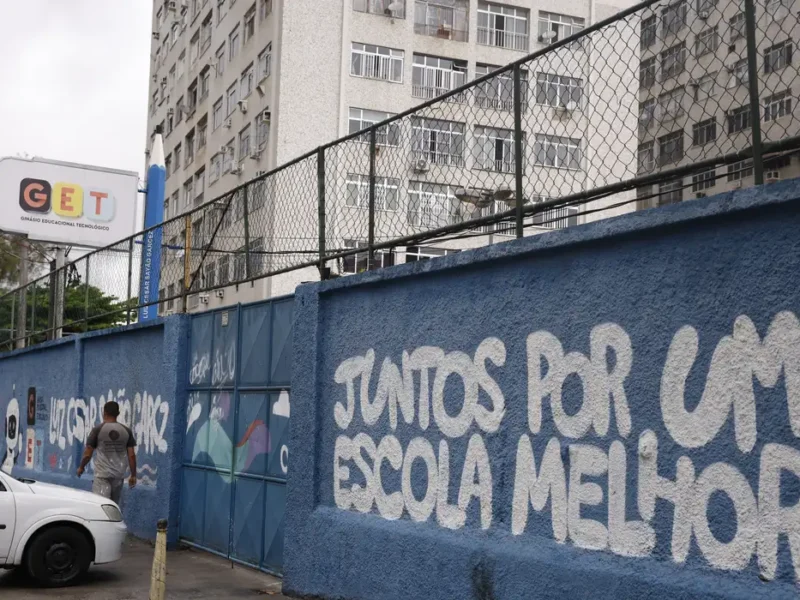 Metade dos envolvidos com tráfico de drogas não chega ao ensino médio