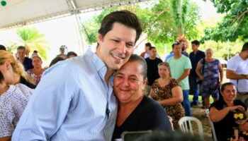 Dignidade garantida: Daniel Vilela entrega 64 casas a custo zero em Cumari e Goiandira