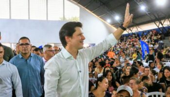 Daniel Vilela amplia atendimento habitacional em Formosa com entrega de 767 novos benefícios
