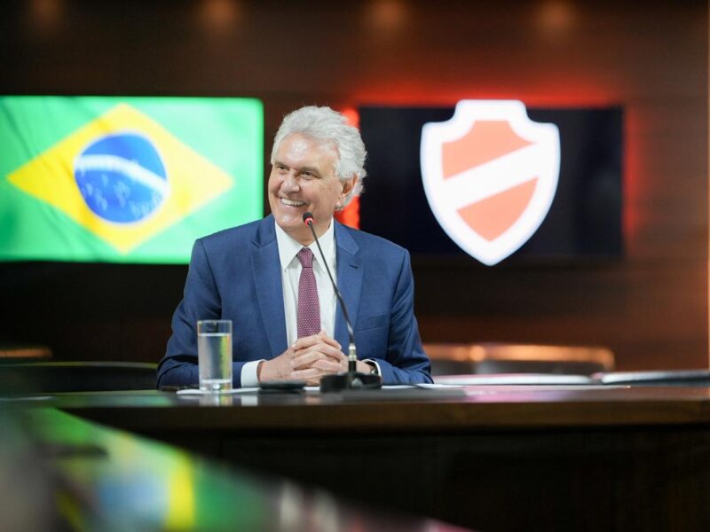 Caiado autoriza doação de área em Goiânia ao Vila Nova Futebol Clube