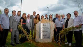 Caiado e Gracinha participam de lançamento da pedra fundamental da Casa Ronald McDonald