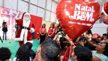 Gracinha Caiado leva a magia do Natal do Bem com a entrega de brinquedos a crianças de Formosa
