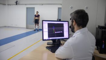 Governo de Goiás garante acesso à reabilitação de alta tecnologia pelo SUS