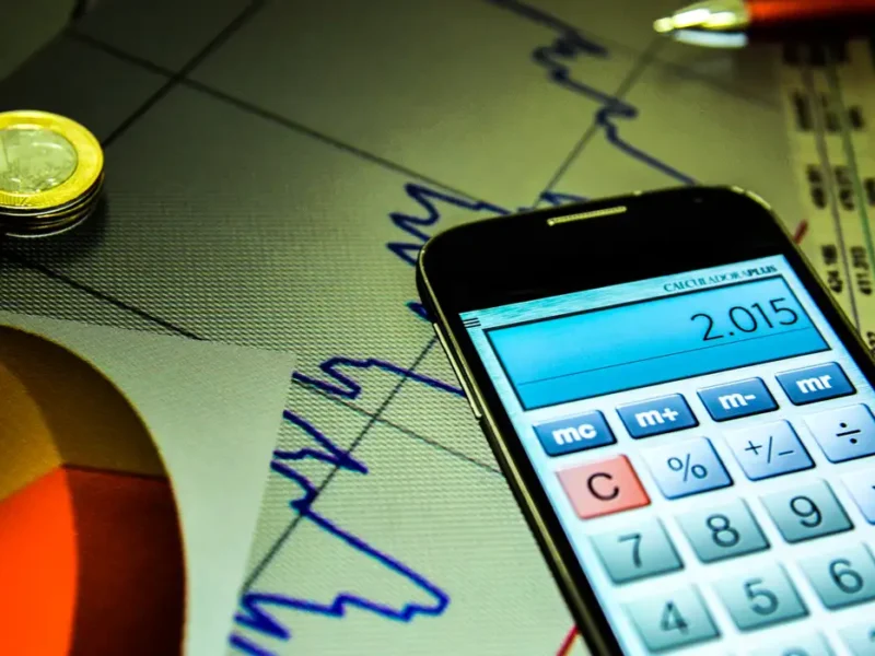 Mercado financeiro reduz para 4% projeção de inflação para 2026