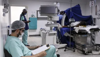 Ebserh abre inscrições para médicos com salários de até R$ 19,1 mil