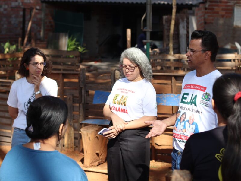 Prefeitura de Goiânia intensifica busca ativa para matrículas na EJA